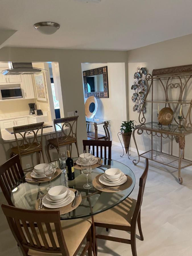 Coastal Townhome In Jupiter 1 Mile To Beach! Extérieur photo